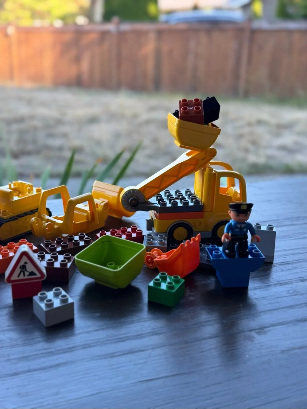 Lego Duplo a few sets and a lot of extras